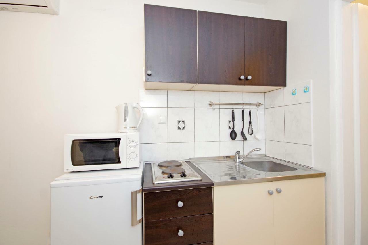 Zal Apartment Betina  Exterior foto