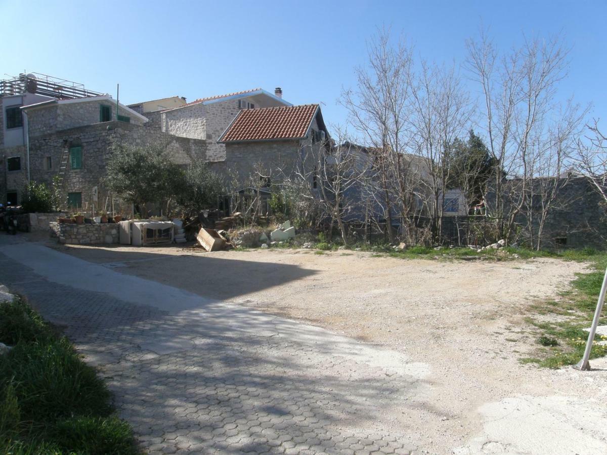 Zal Apartment Betina  Exterior foto